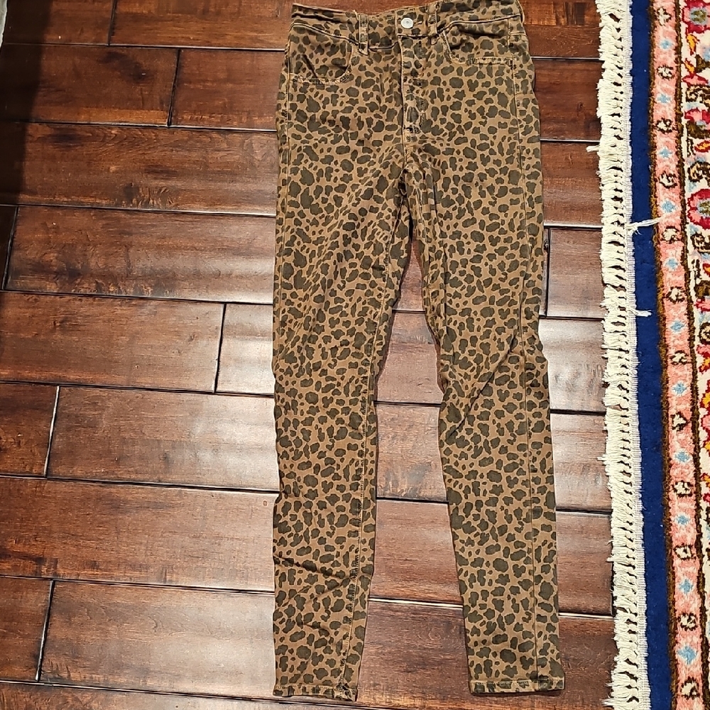 American Eagle Leopard Jegging  2